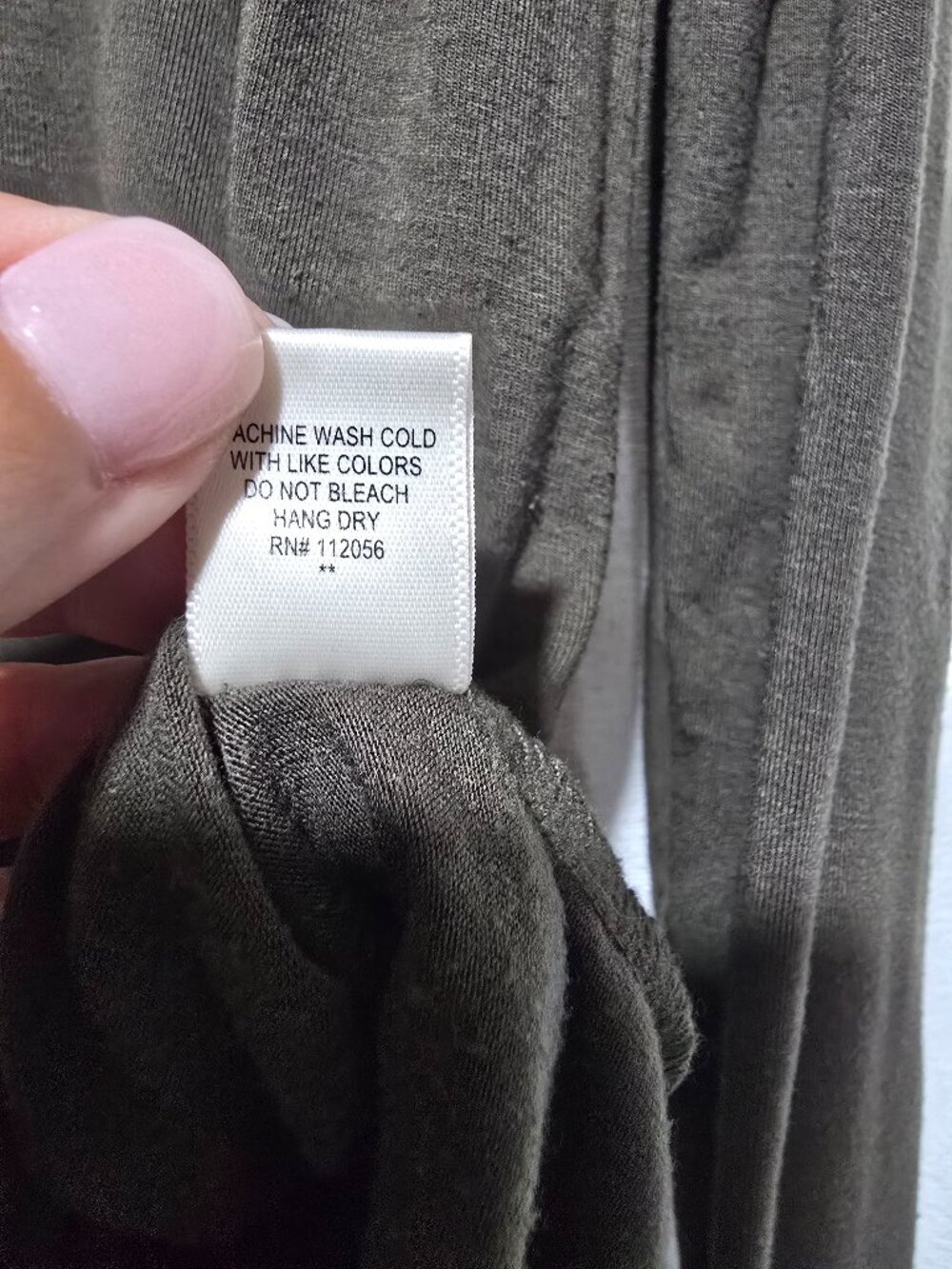 Zenana Premium Olive Green Long Sleeve Tunics Basic Curved Hem Tee Size XL GUC - Picture 11 of 11